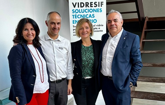 RIOU Glass accélère son développement en Europe en rachetant Vidresif